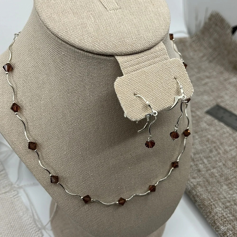 Sterling silver adjustable 16-18 necklace with matching earrings - Picture 3 of 12